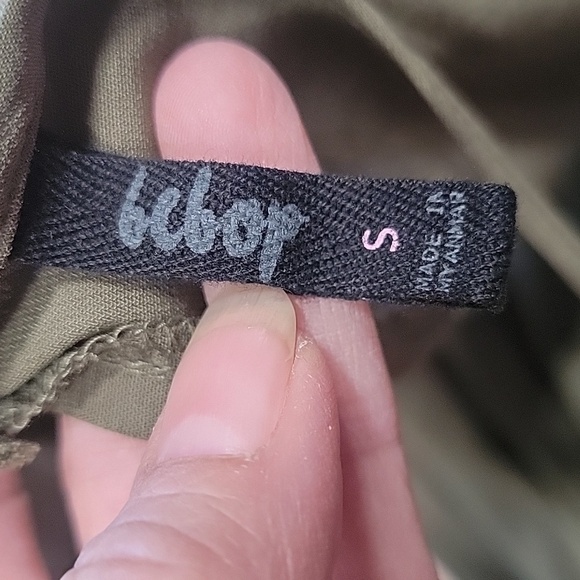 Bebop Size S Olive / Army Green Woven High Neck Romper Tie Waist, Exc. Used Cond - Picture 13 of 15